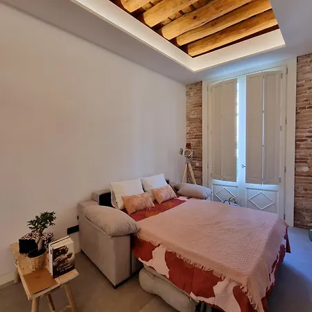 Antiquari De Boutique En La Costa Brava